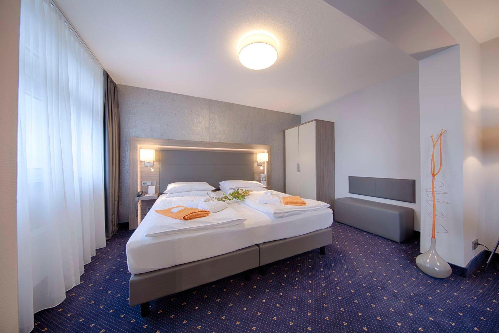 Best Western Plus Hotel Steinsgarten Giessen Bagian luar foto